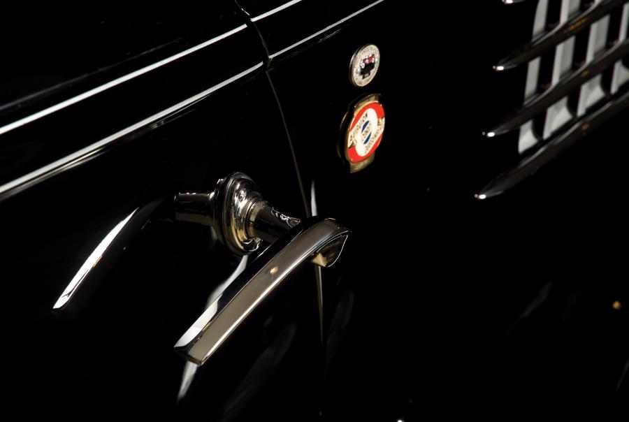 Детали интерьера Auburn 851 SC Speedster 1935 года  (фото 52 из 93)